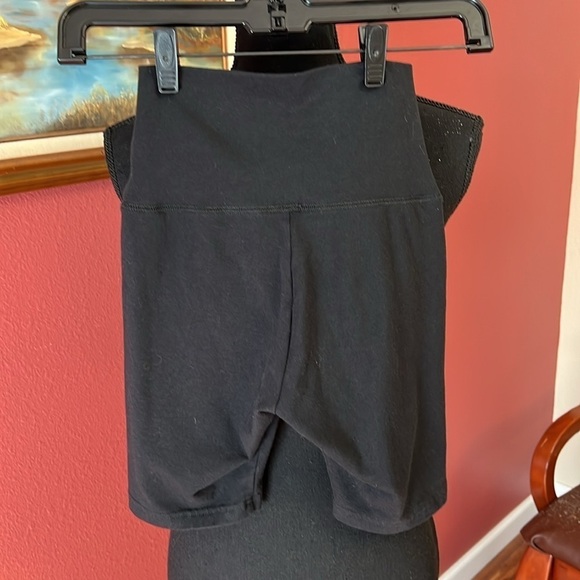 Aerie Offline High Rise Legging Biker Shorts 7inch - Picture 5 of 6